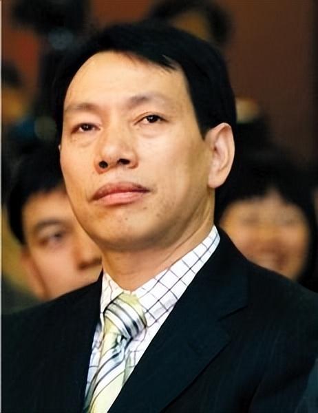 大洗牌！连续7年称霸福建的首富消失了儿子差点卷跑380亿