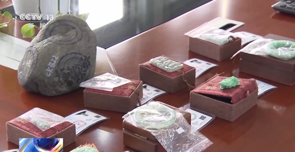 法治在线丨免费送、赚大钱？老汉豪掷百万赌石竟是被安排的剧本(图22)