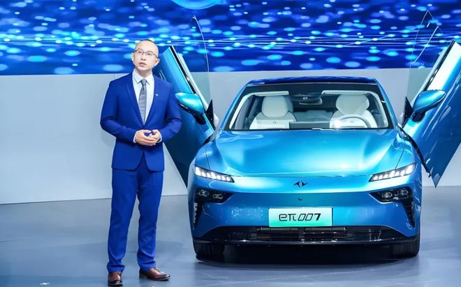 曝一汽入股零跑年内签约朱江明：不放弃主导权；罗永浩透露华杉录音内容：脏话很多这人两面三刀；曝特斯拉曾拆解借鉴多款中国电动汽车