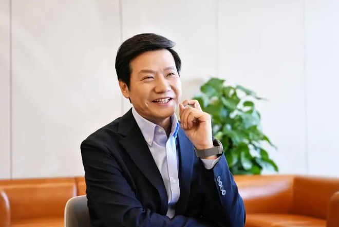 曝一汽入股零跑年内签约朱江明：不放弃主导权；罗永浩透露华杉录音内容：脏话很多这人两面三刀；曝特斯拉曾拆解借鉴多款中国电动汽车(图3)