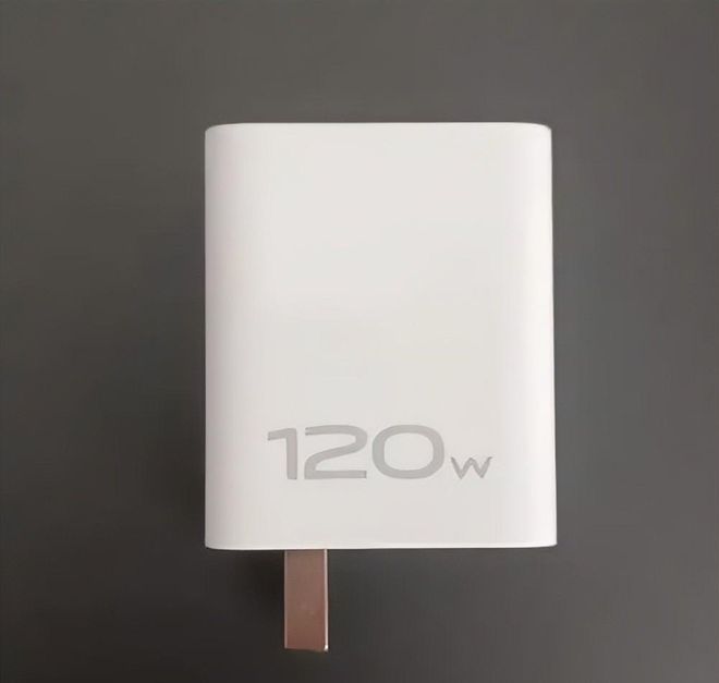 央视曝光120瓦快充的“数字游戏”你买的可能是型号不是功率