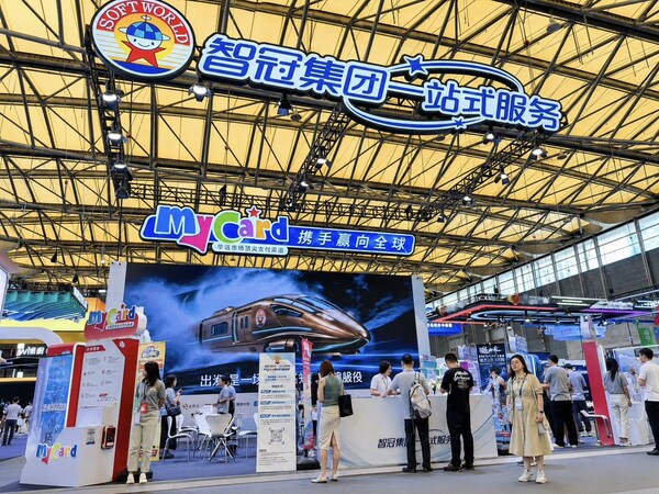 智冠集团“AI赋能一站式解决方案”ChinaJoy盛大亮相